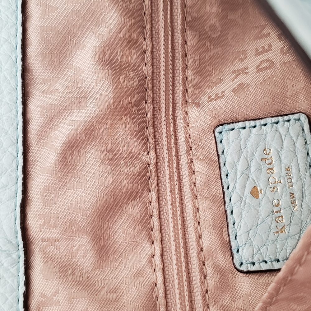 Handbag - Picture 6 of 8